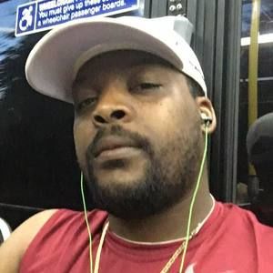 Meet your Posher, Maxime